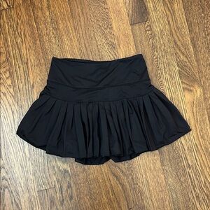 Black gold hinge skirt